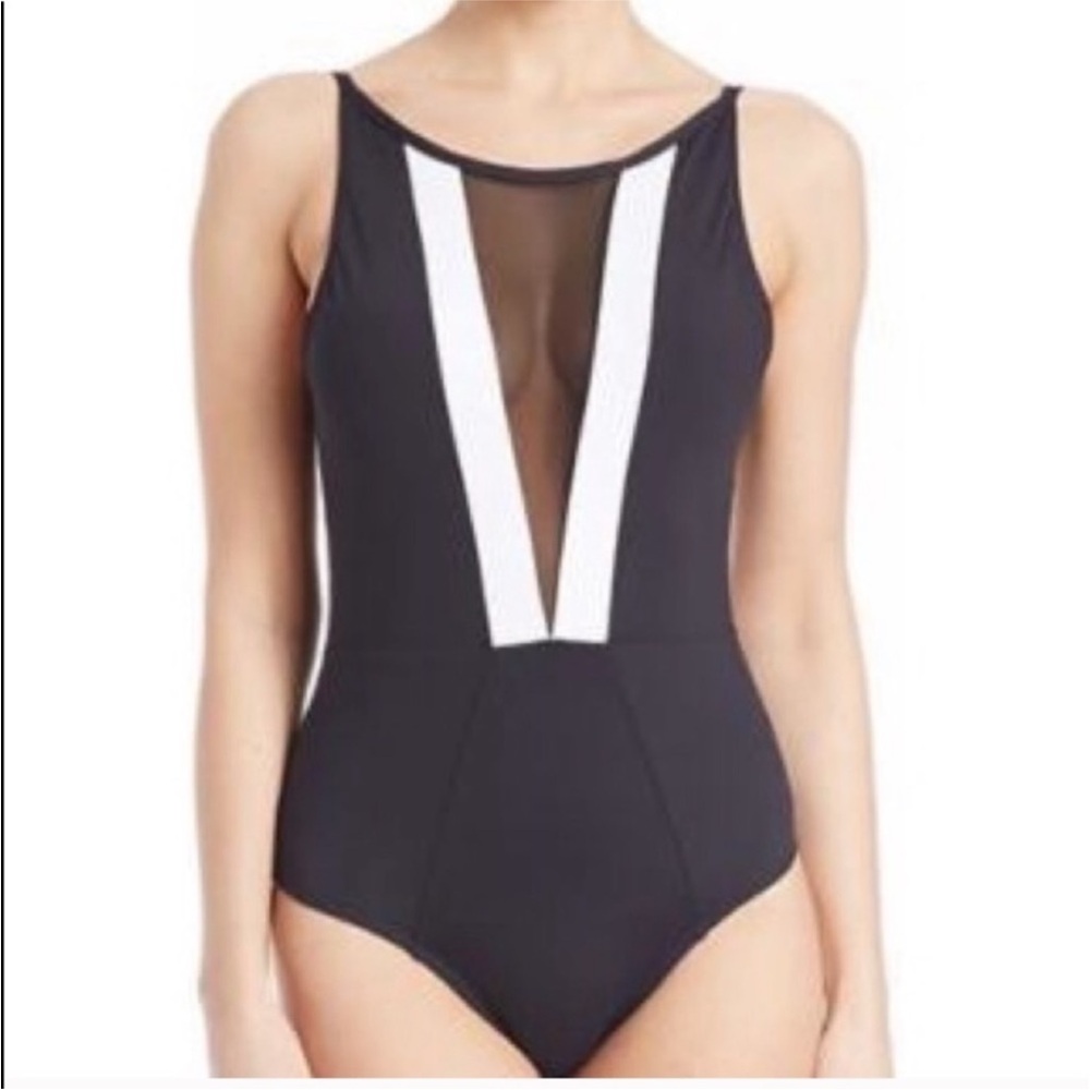 La Blanca Mesh Inset One Piece Black and White One Piece Swimsuit Size 12